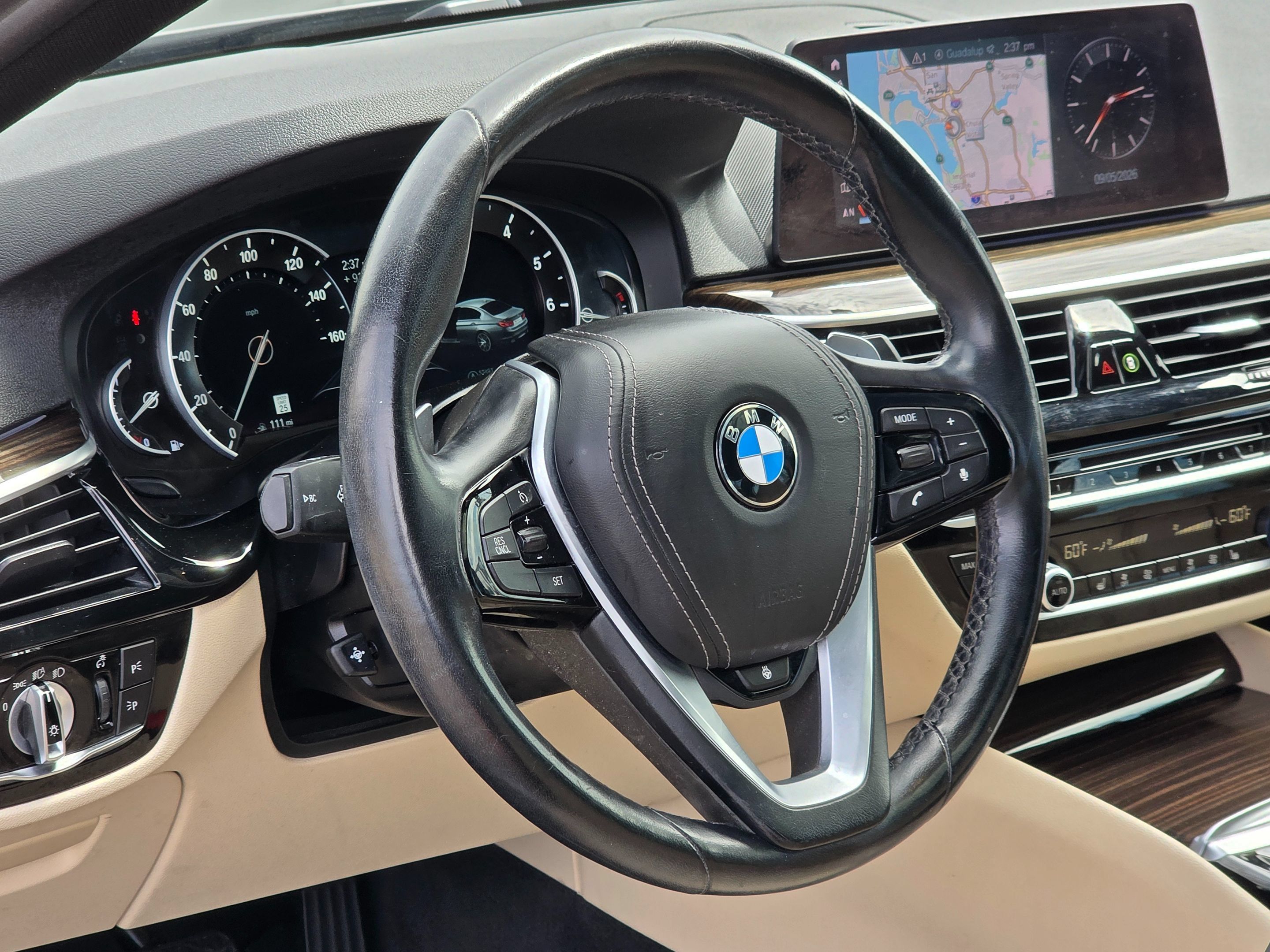 Used 2019 BMW 540i w/ Convenience Package RWD image 16