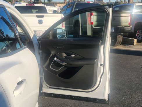 Used 2020 Jaguar E-PACE SE AWD/4WD image 24
