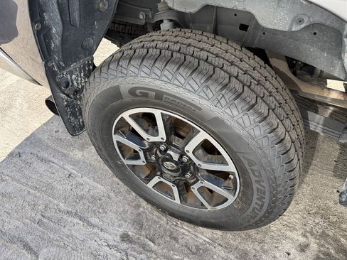 Used 2015 Toyota Tundra Limited w/ TRD Off Road Package image 10