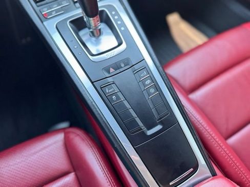 Used 2017 Porsche 911 Carrera 4S AWD/4WD image 29