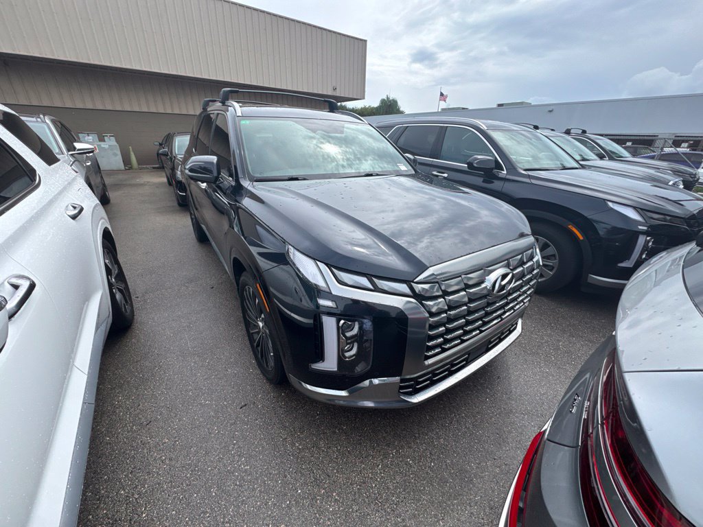 Used 2023 Hyundai Palisade Calligraphy FWD image 8