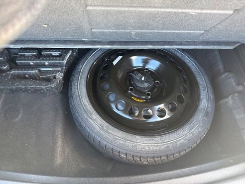 Used 2022 Buick Encore GX Preferred image 24