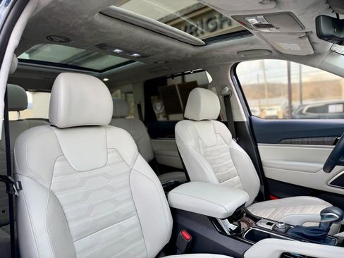 Used 2023 Kia Telluride SX Prestige AWD/4WD image 43