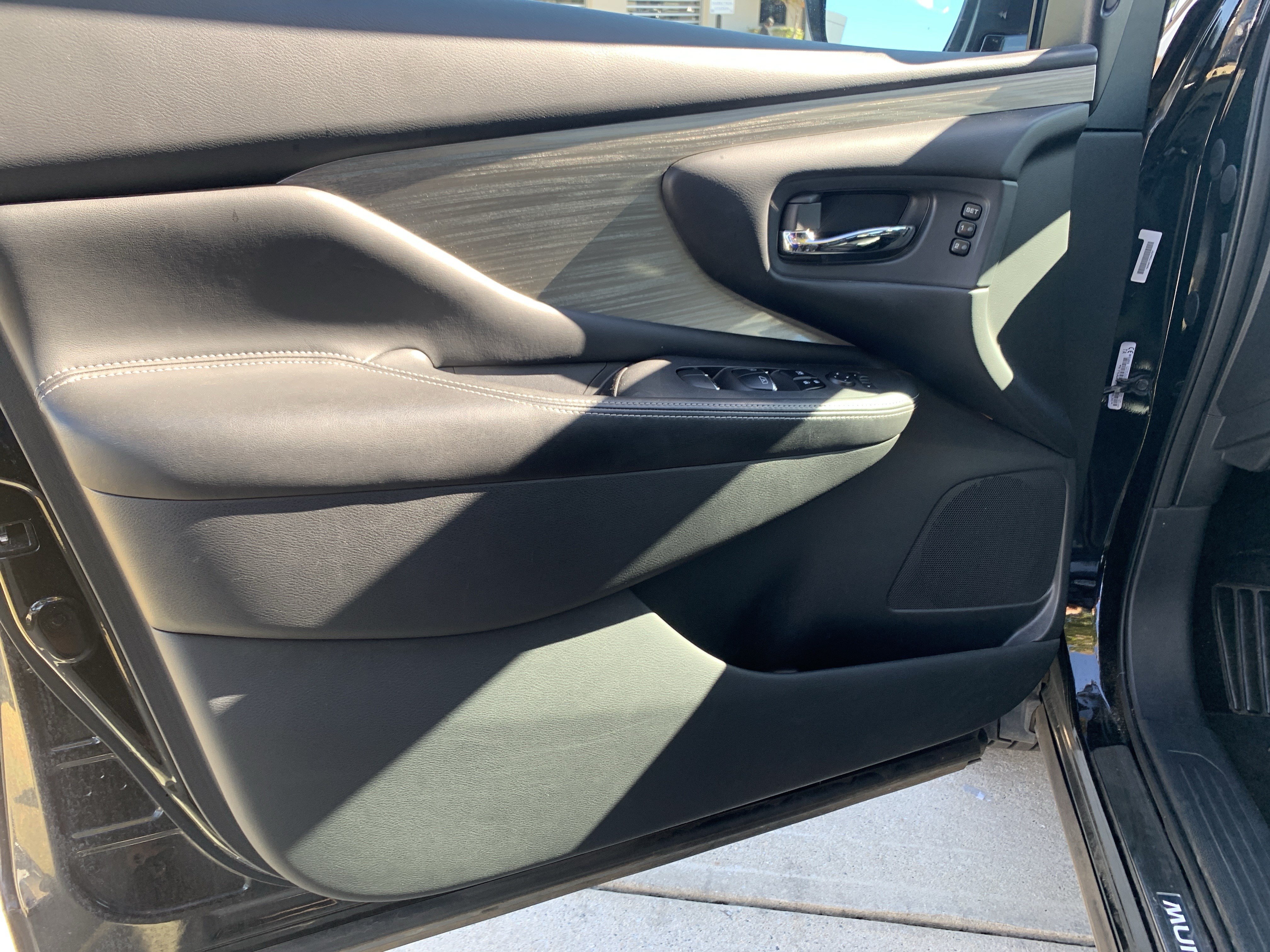 Used 2018 Nissan Murano SL w/ Midnight Edition Package AWD/4WD image 14