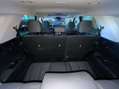 Used 2022 Hyundai Palisade SEL w/ 8P Bench Seat Package AWD/4WD image 26