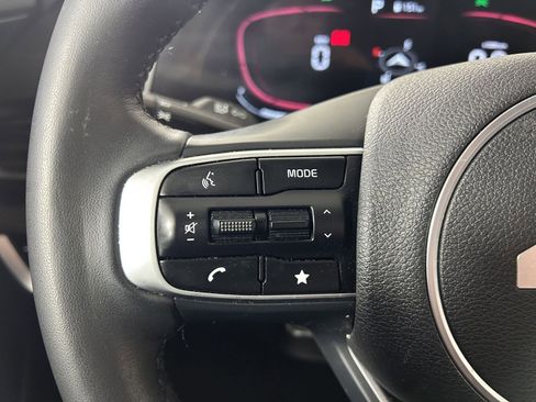Certified 2024 Kia Sportage EX image 20