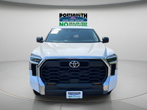 Used 2024 Toyota Tundra SR5 w/ TRD Off-Road Package AWD/4WD image 17
