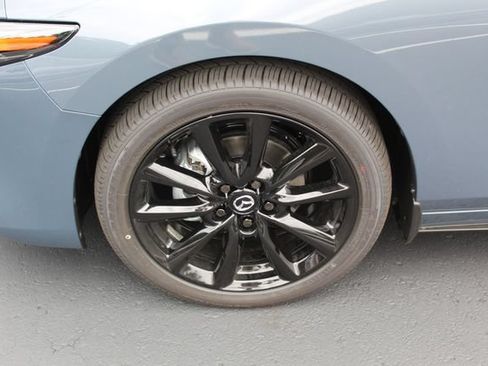 New 2026 MAZDA MAZDA3 2.5 S Hatchback w/ Premium Pkg FWD image 10