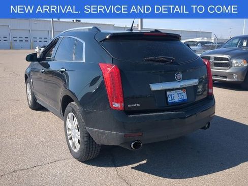 Used 2011 Cadillac SRX Luxury FWD image 4