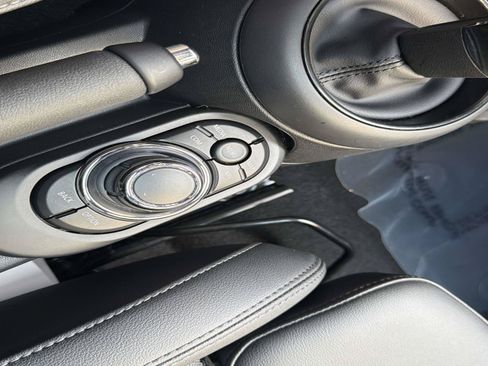 Certified 2023 MINI Cooper S FWD image 23