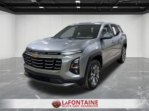 Used 2025 Chevrolet Equinox LT image 1