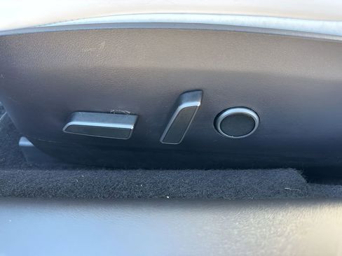 Used 2022 Tesla Model 3 Long Range image 10