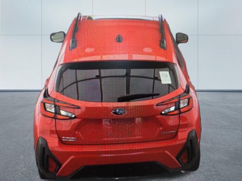 Used 2025 Subaru Crosstrek 2.5i Premium AWD/4WD image 7