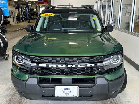 Used 2025 Ford Bronco Sport Outer Banks w/ Outer Banks Tech Package+ image 3