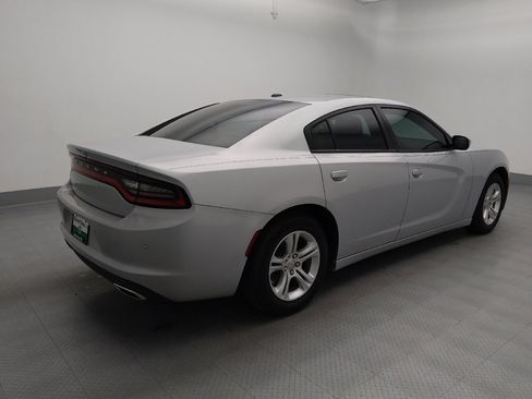 Used 2022 Dodge Charger SXT w/ Leather Interior Group RWD image 10