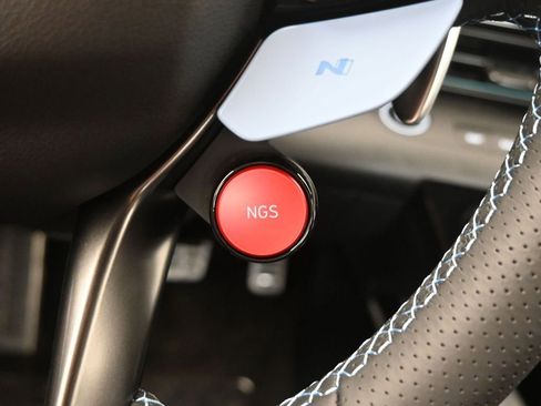 New 2026 Hyundai Elantra N FWD image 30