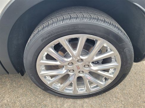 Used 2019 Cadillac XT4 Premium Luxury w/ Technology Package image 27