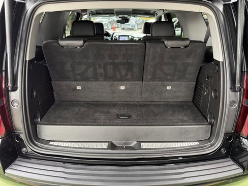 Used 2017 Chevrolet Tahoe LT w/ Luxury Package AWD/4WD image 30
