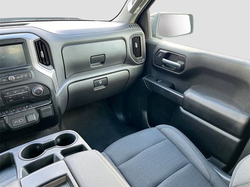 Used 2022 Chevrolet Silverado 1500 Custom image 21