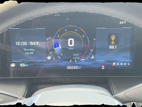 Used 2025 Chevrolet Equinox LT FWD image 35