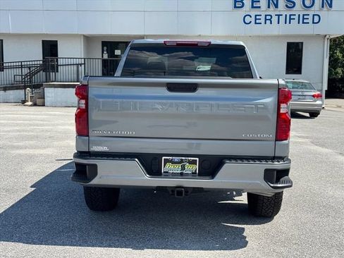 Used 2026 Chevrolet Silverado 1500 Custom RWD image 4