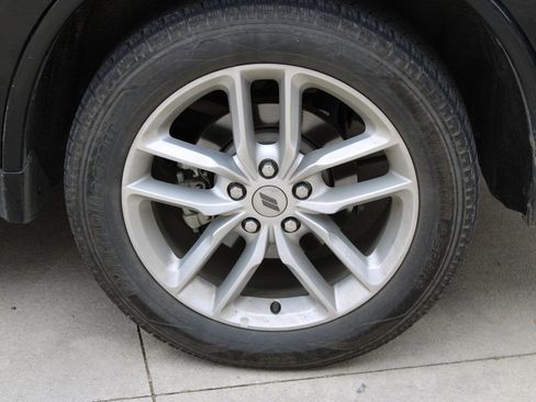 Used 2023 Dodge Durango GT image 29