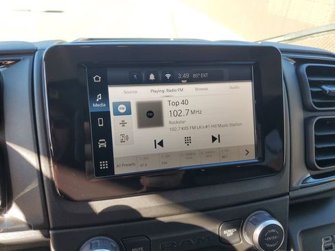 New 2026 RAM ProMaster 3500 w/ Crew Van Package image 19