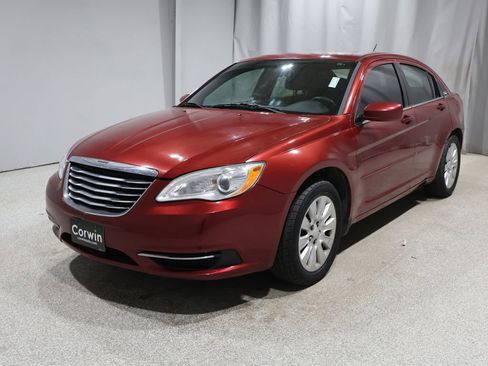Used 2014 Chrysler 200 LX image 6