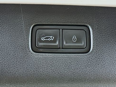 Used 2024 Genesis GV80 2.5T image 29