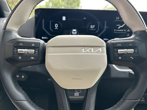 Used 2025 Kia K4 GT-Line w/ GT-Line Premium Package FWD image 19
