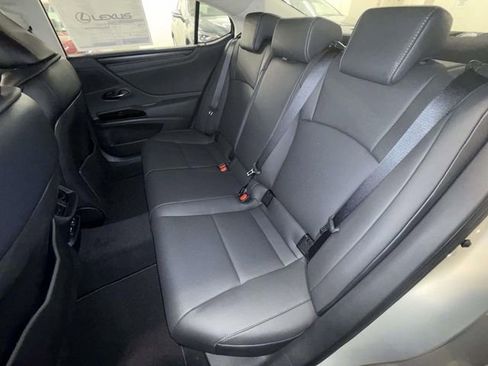 New 2025 Lexus ES 350 350 image 13