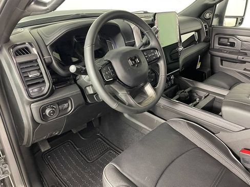 New 2026 RAM 2500 Limited AWD/4WD image 3
