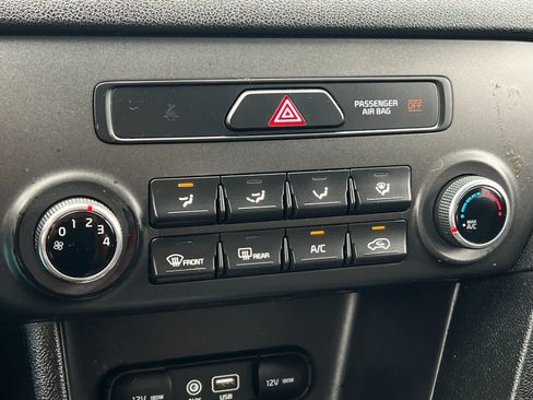 Used 2019 Kia Sportage LX FWD image 21