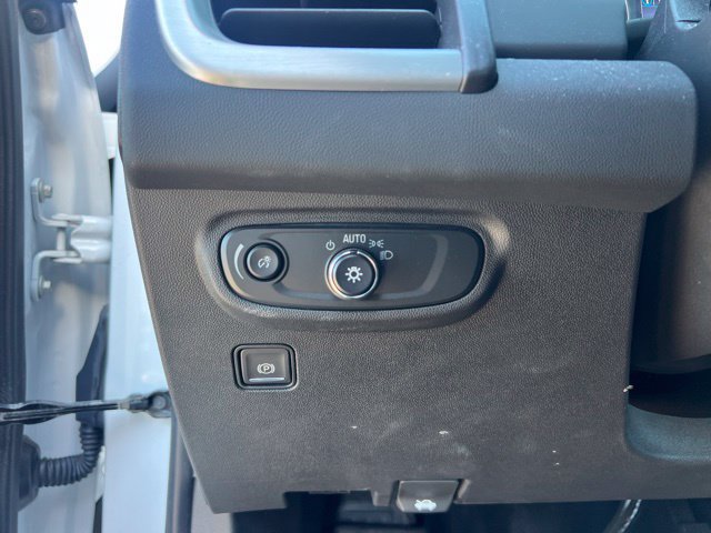 Used 2023 GMC Terrain SLE w/ Driver Convenience Package FWD image 23