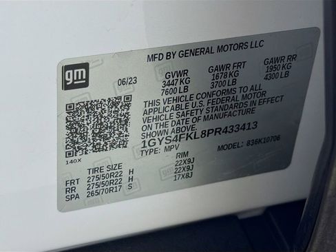 Certified 2023 Cadillac Escalade Sport w/ LPO, ONYX Package AWD/4WD image 31