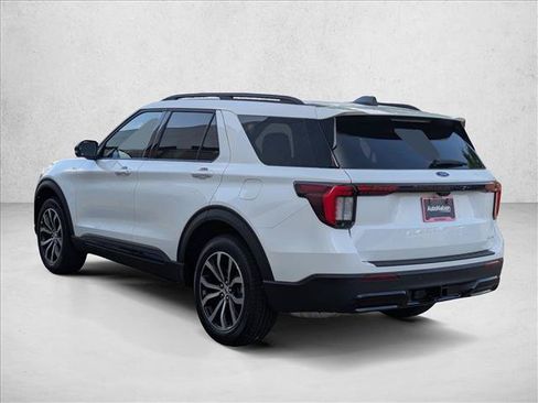 New 2026 Ford Explorer ST-Line AWD/4WD image 9