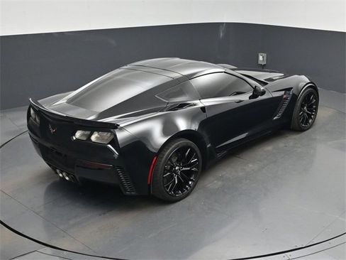 Used 2015 Chevrolet Corvette Z06 w/ 2LZ Preferred Equipment Group image 39