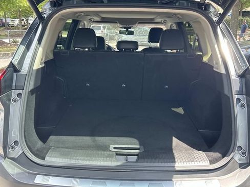 Used 2023 Nissan Rogue SV w/ SV Premium B Package AWD/4WD image 13