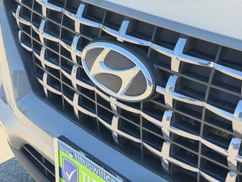 Used 2022 Hyundai Venue SEL FWD image 33