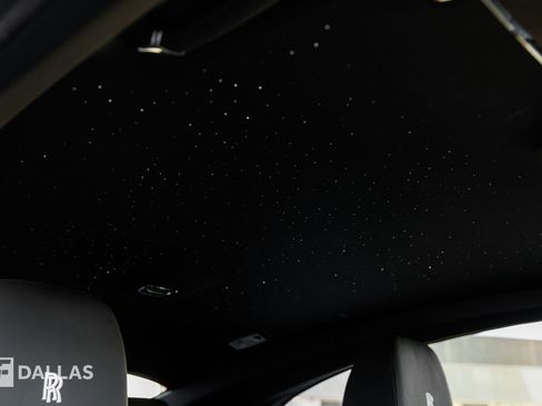Used 2020 Rolls-Royce Wraith image 37