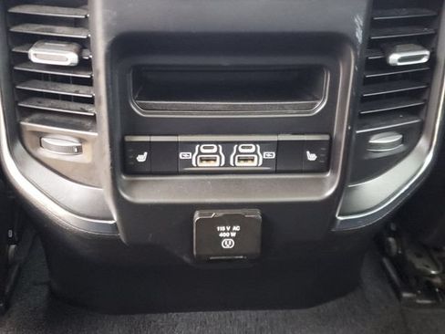 Used 2025 RAM 1500 Laramie AWD/4WD image 13