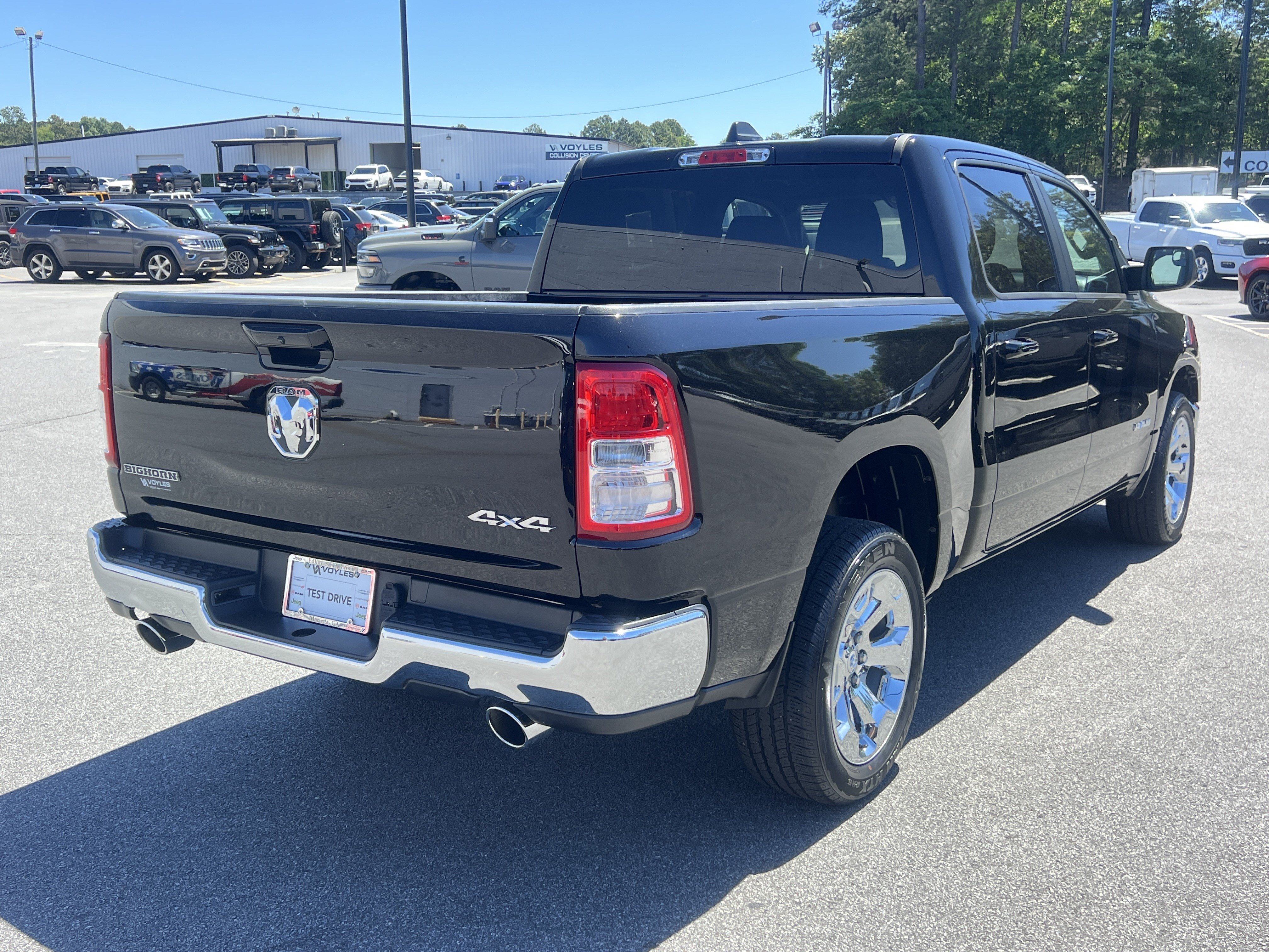 Used 2022 RAM 1500 Big Horn AWD/4WD image 8