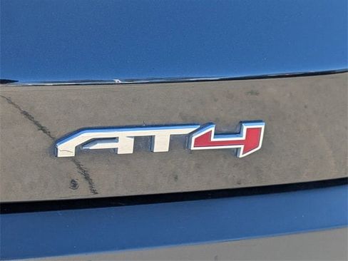 Used 2023 GMC Acadia AT4 w/ Technology Package image 7