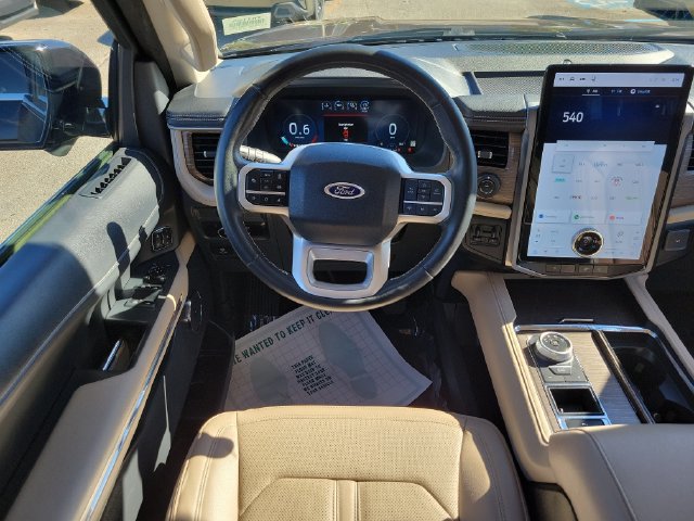Used 2023 Ford Expedition Limited RWD image 17