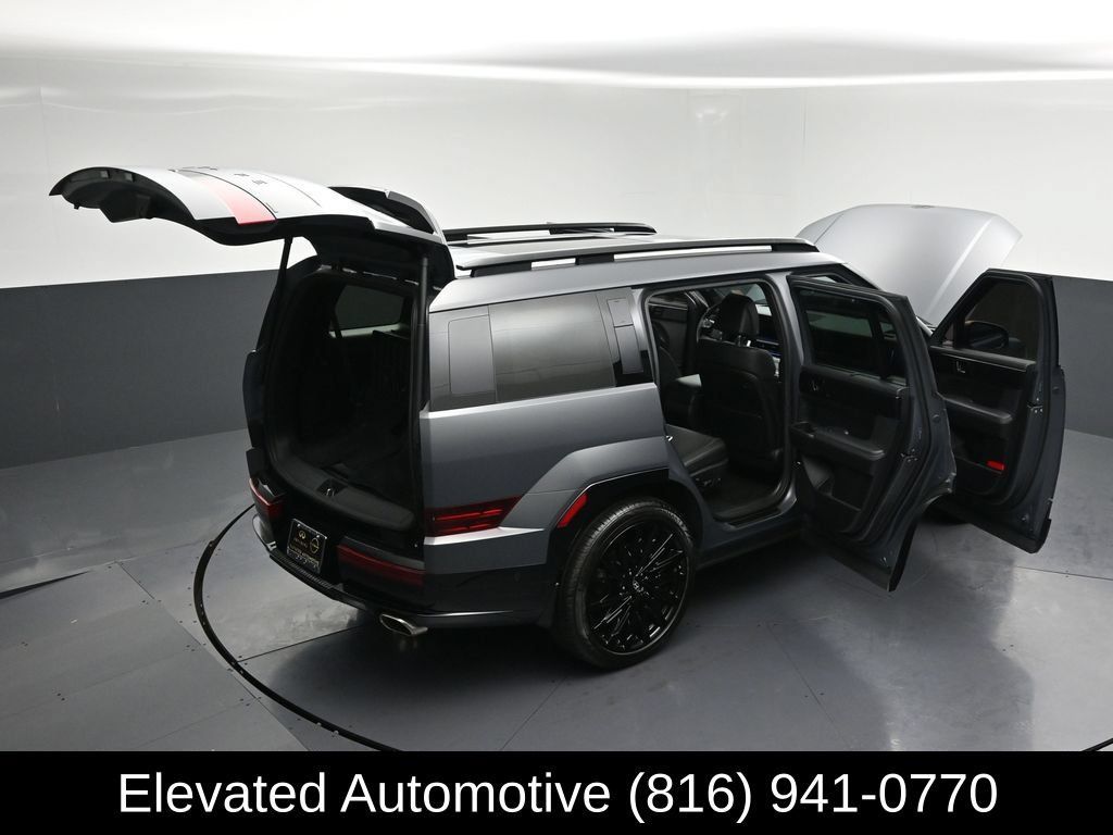 Used 2025 Hyundai Santa Fe Calligraphy AWD/4WD image 38