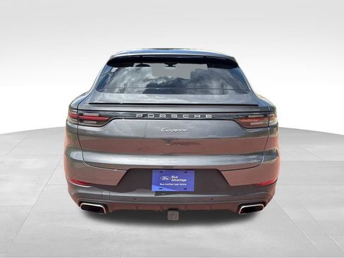 Used 2023 Porsche Cayenne Coupe AWD/4WD image 6