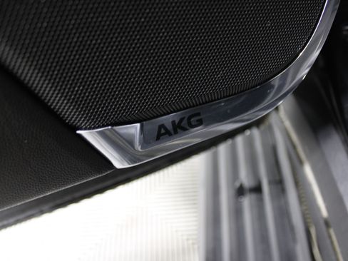 Certified 2024 Cadillac Escalade ESV Sport w/ LPO, ONYX Package image 7