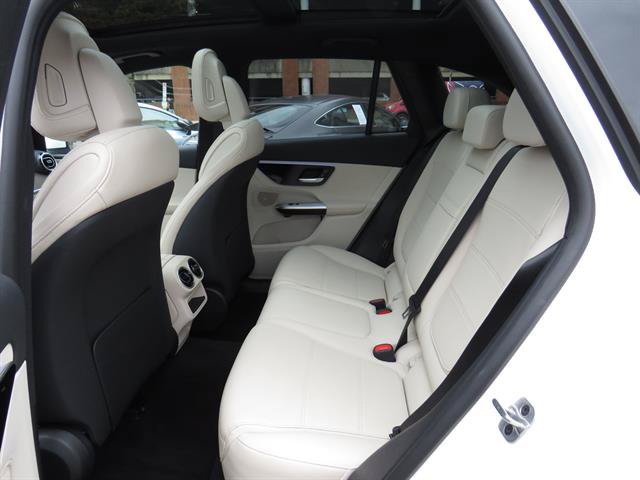 Used 2026 Mercedes-Benz GLC 300 4MATIC image 19