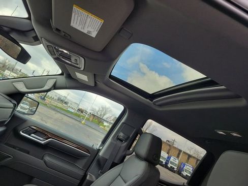 New 2026 GMC Sierra 1500 Elevation w/ Elevation Premium Package image 30