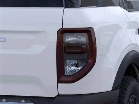 New 2026 Ford Bronco Sport Outer Banks w/ Sasquatch Outer Banks Package AWD/4WD image 21